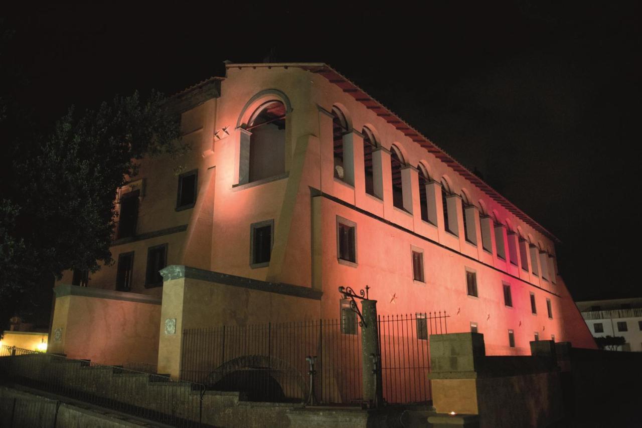 مبيت وإفطار أفيرسا Castello Di Casapozzano المظهر الخارجي الصورة